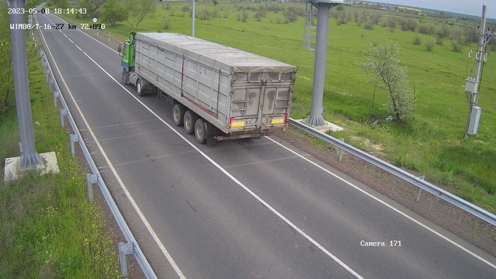 Тягач з напівпричепом DAF CF-85