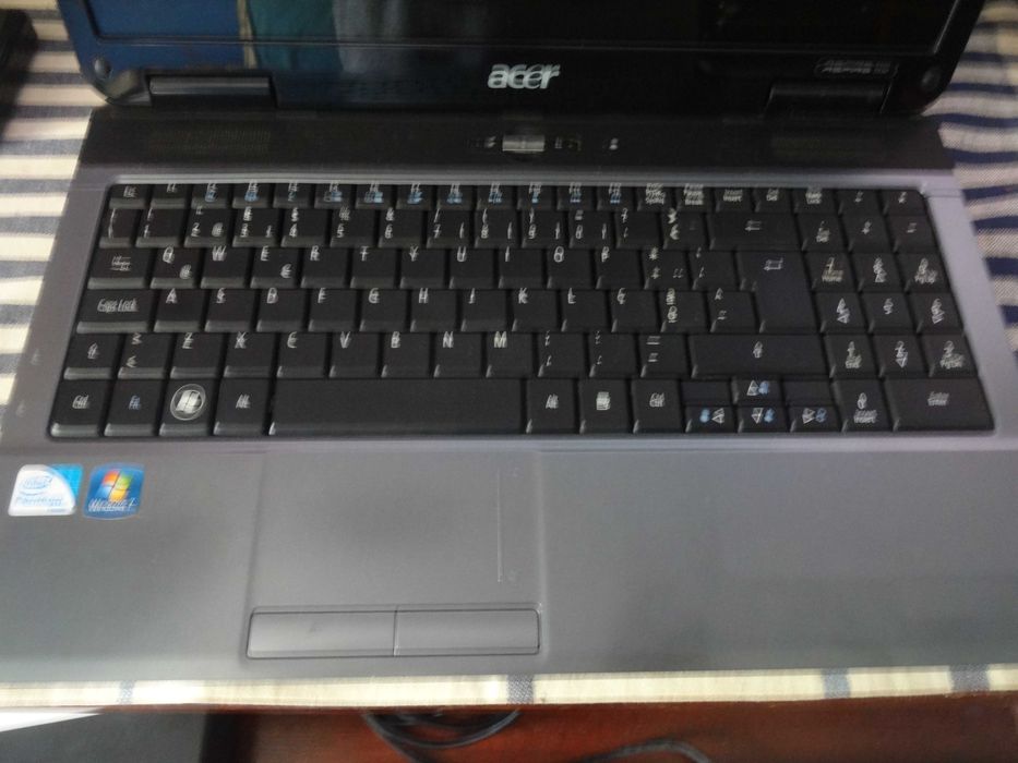 Portátil Acer 5732