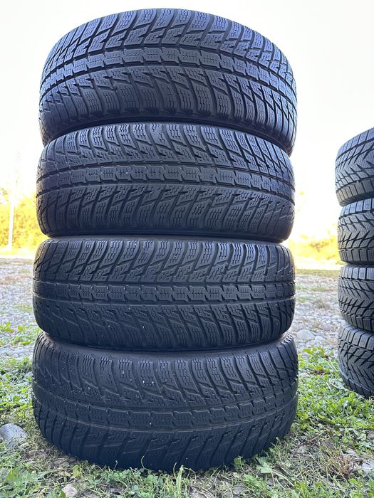 225/55/18 Nokian WR suv 3