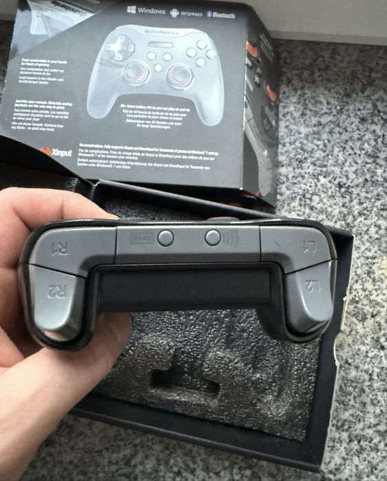 Kontroler SteelSeries Stratus Duo / XL | PC / Android | Bluetooth