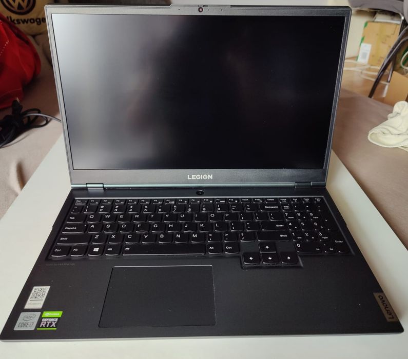 Laptop Lenovo Legion 5 15IMH05H 15,6" 144Hz i7-10750H 16GB 1TB RTX2060