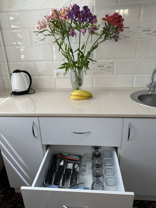 Здам  1-кімнатну квартиру подобово! СЛОВ'ЯНСЬК, АРЕНДА. Центр міста!