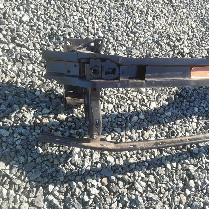 Belka przednia wzmocnienie VW Taigo 2G7