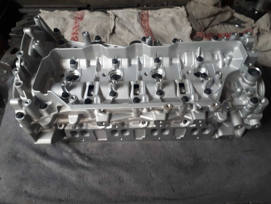 NOWA Głowica RENAULT Master 2.3 dci E5 opel movano