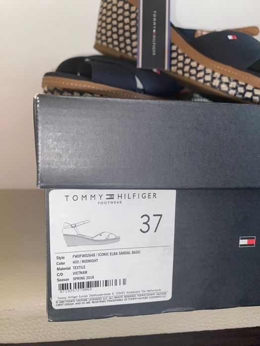 Tommy Hilfiger Espedryle Iconic sandaly rozmiar 37
Espadryle Iconic El