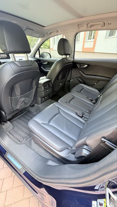 Audi Q7 2019 VIN WA1LAAF7XKD034120 фото оголошення 10 з 24