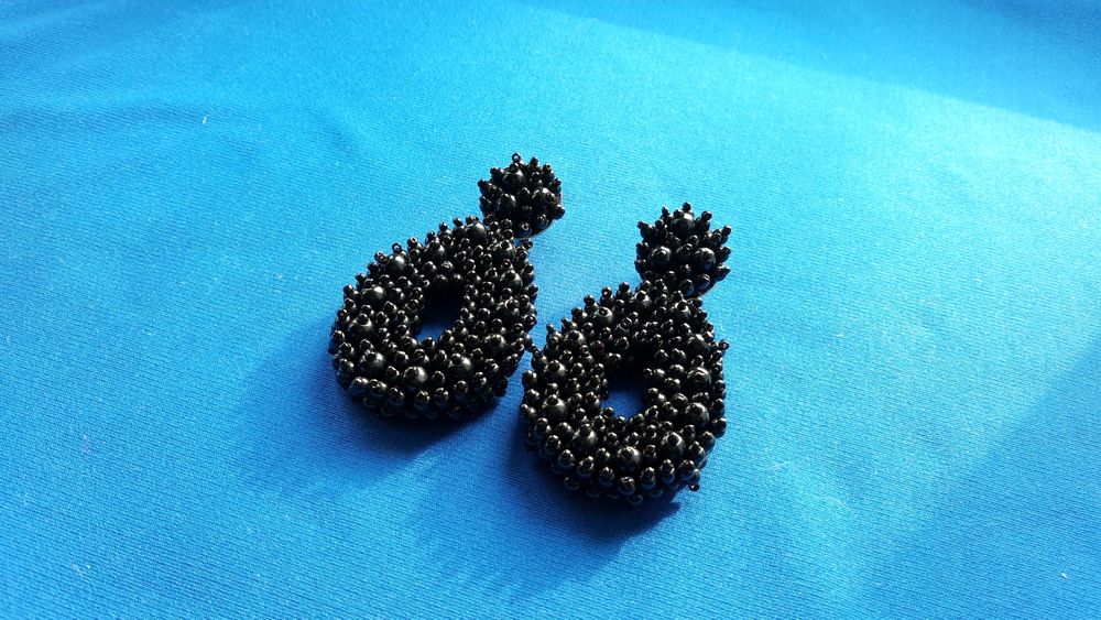 Сережки украшение бижутерия черные