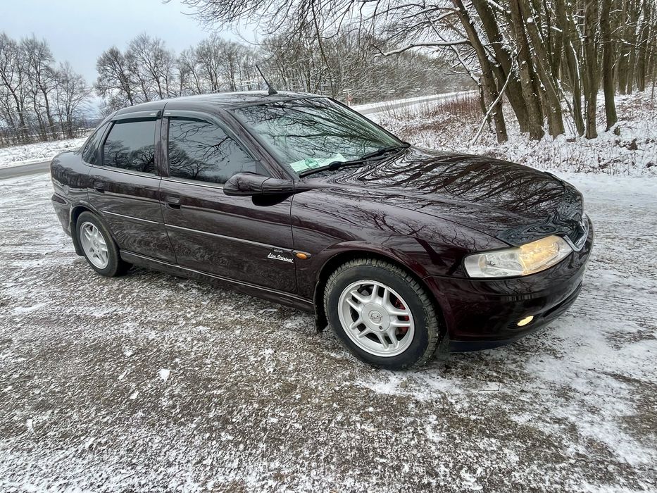 Продам Opel Vectra 1.6 16v