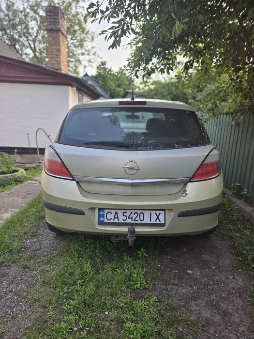 Opel Astra h 1,7