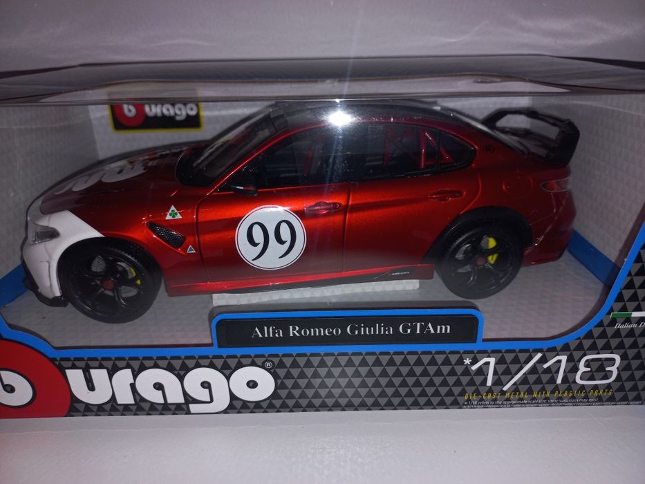 Bburago Alfa Romeo Giulia GTAm, skala 1:18
