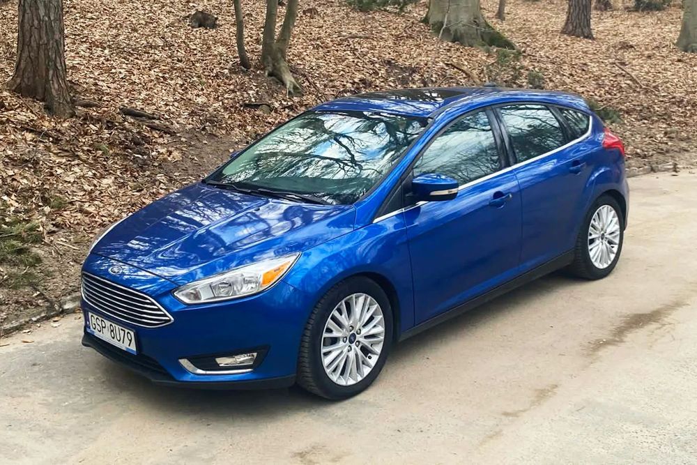 Ford Focus Najbogatsza wersja TITANIUM skóry podgrzewane fotele szyberdach kamera