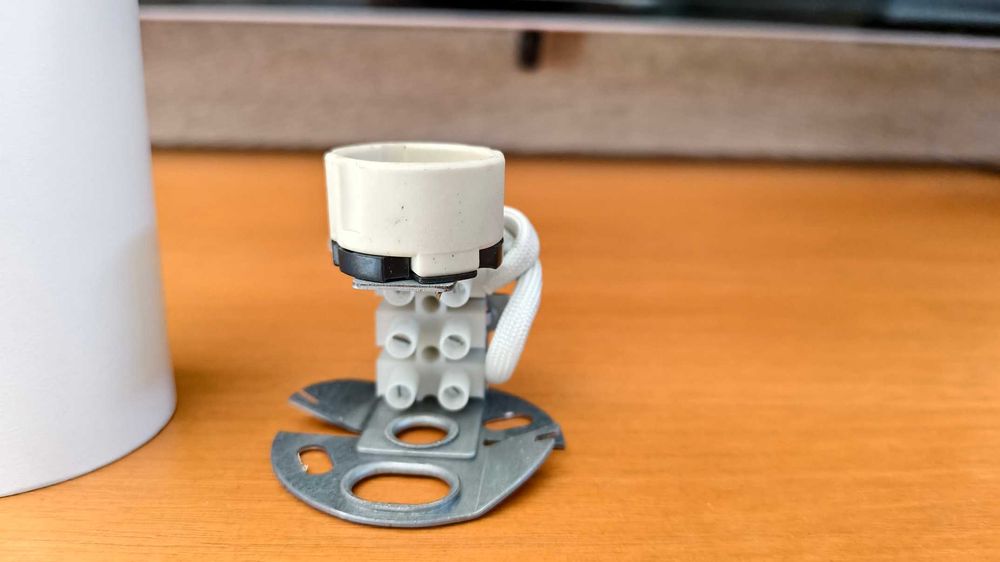 lampa sufitowa spot tuba natynkowa biała GU10