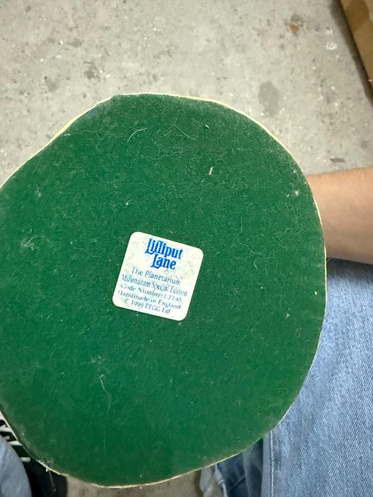 Lilliput Lane O Planetarium