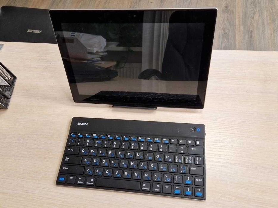 Ноутбук-планшет  Lenovo IdeaPad MIIX 320-10ICR Ram 4/64 Gb