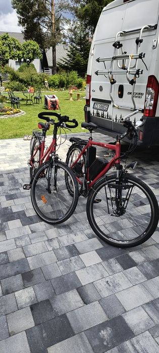 Rower trekkingowy damski.