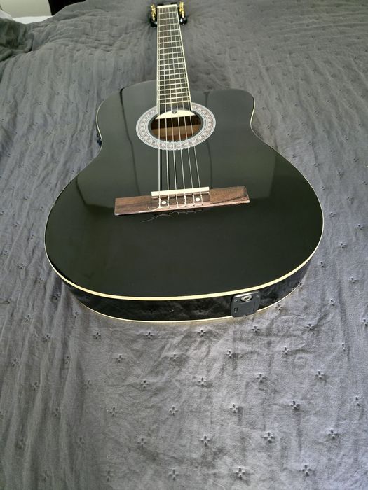 Guitarra Clássica ou Elétrica
