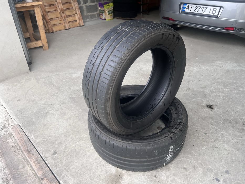 235 55 17 шини bridgestone пара  протектор 70-75% 2018 р