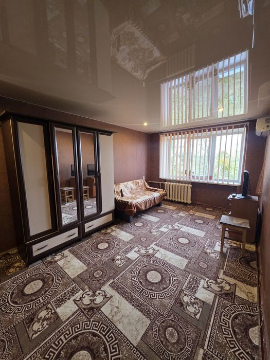 Оренда гуртожитку Чорновола 162/3