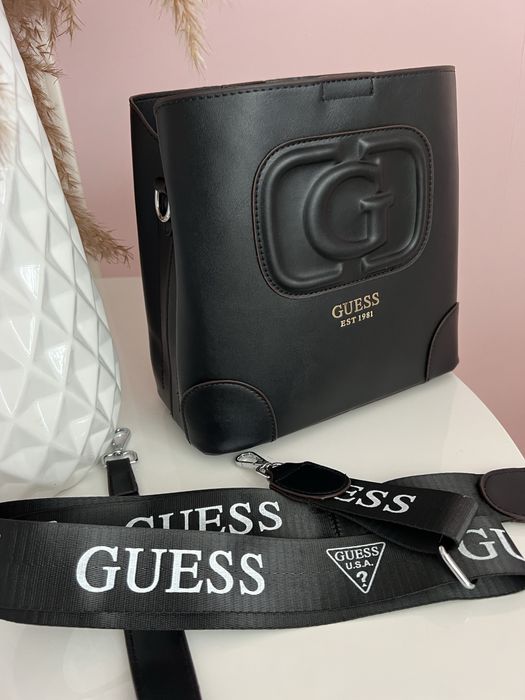 Сумка GUESS нова