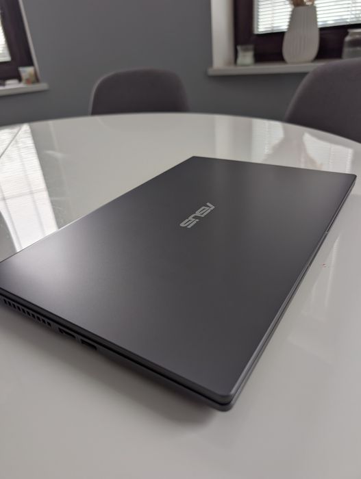 Laptop ASUS VivoBook 14 Stan Idealny | Windows 11