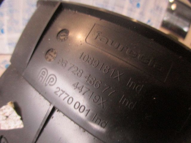 Difusor / saída de ar PEUGEOT 208
