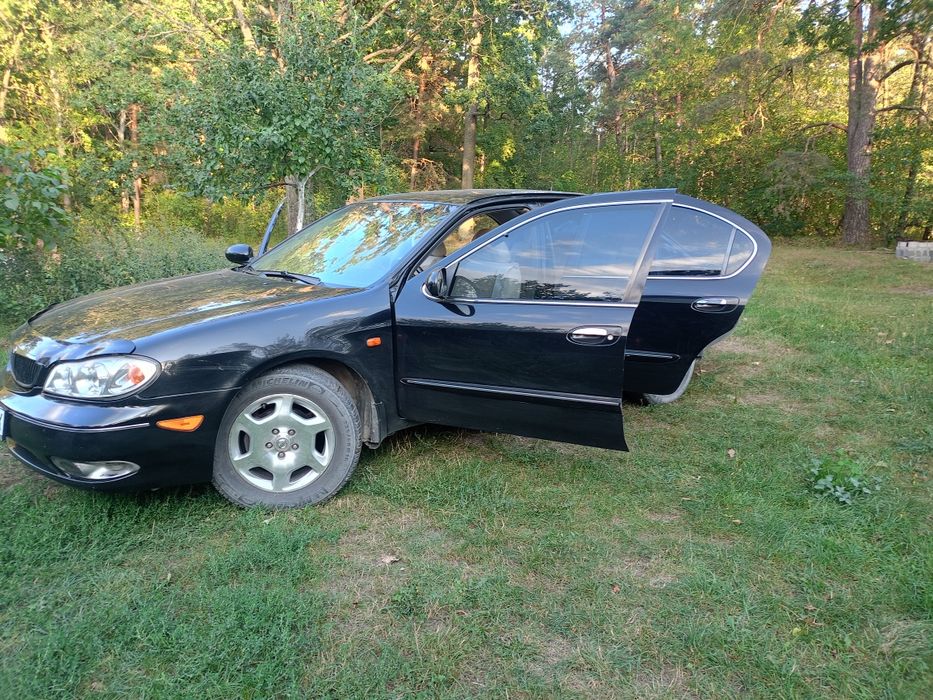 Продам Nissan Maxima 2004р. 2л.