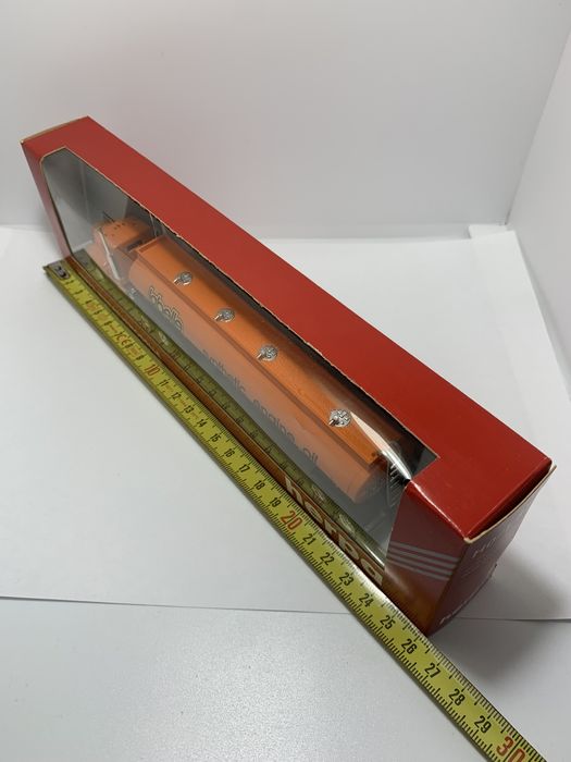 Kenworth T600 da Herpa escala 1/87