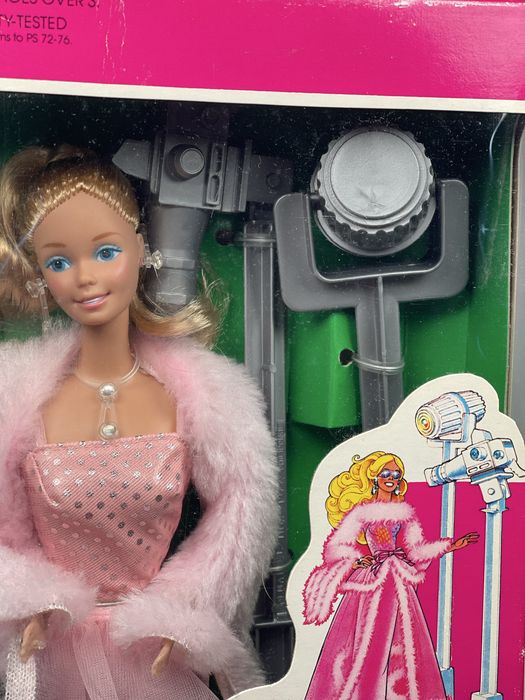 PINK & PRETTY BARBIE Mattel 1981 Extra Special Version NRFB: 18
