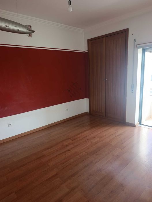 Apartamento T3 para arrendar na Sobreda