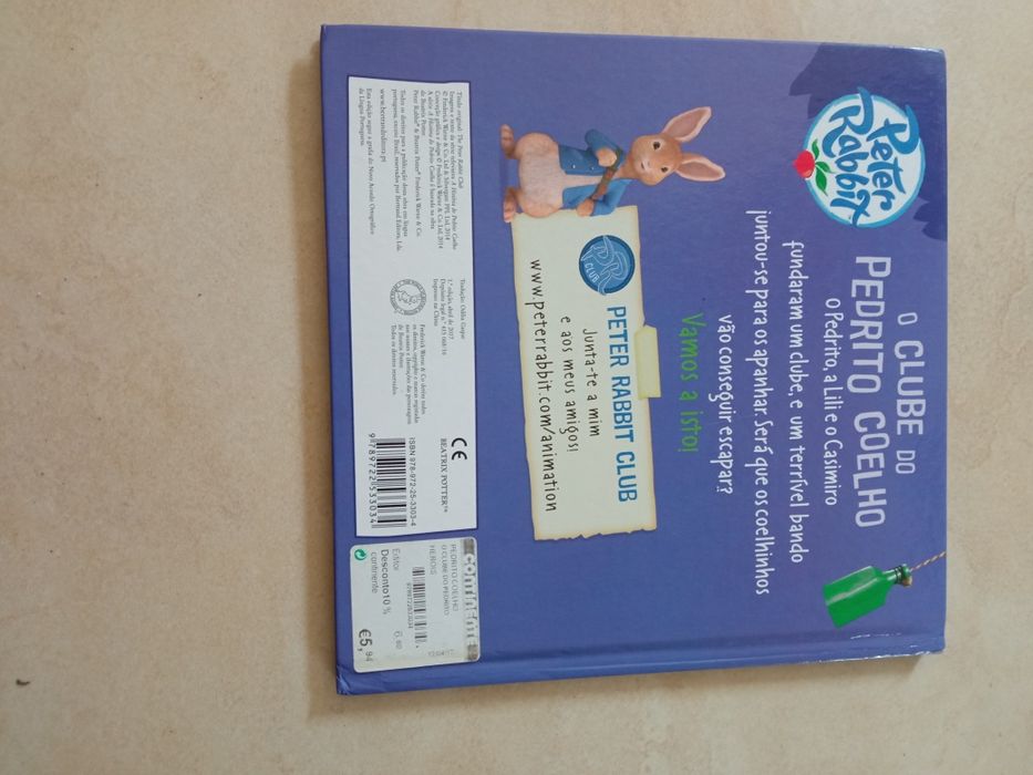 Livro "O Clube do Pedrito Coelho"