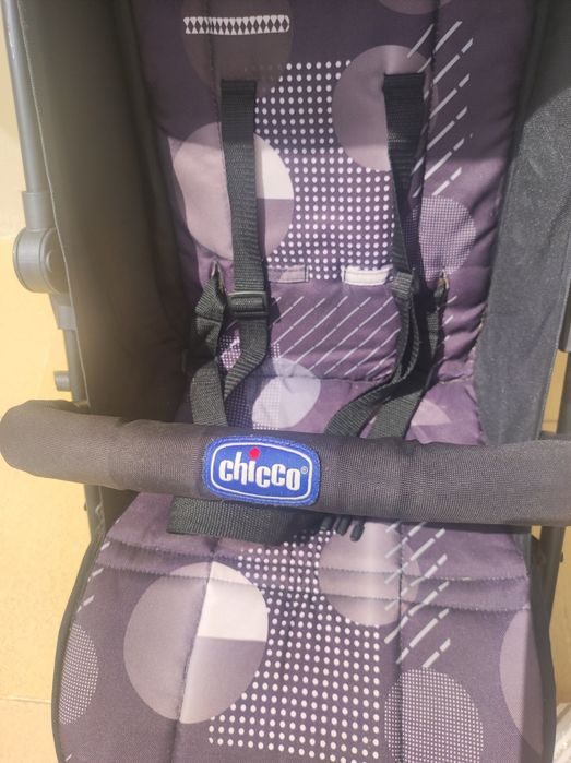 Carrinho de passeio London da Chicco