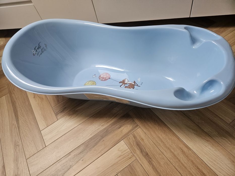 Wanienka ze stelażem