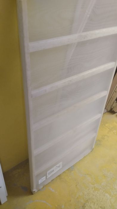 Cama e berço de criança