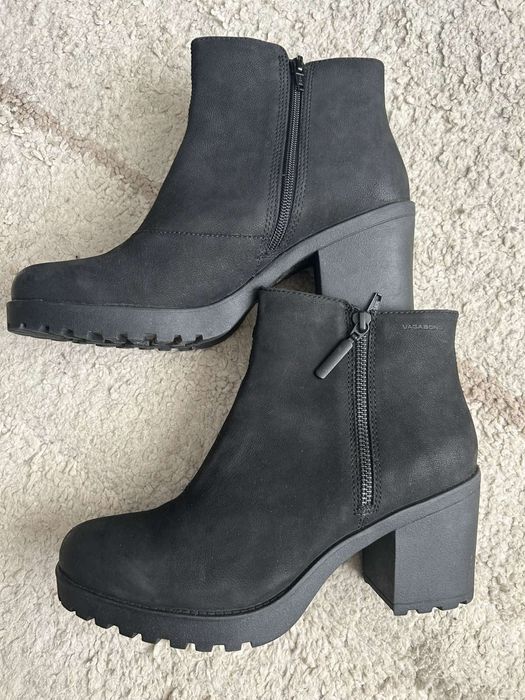 Черевики жіночі Vagabond Grace з нубуку, шкіряні 41 розмір