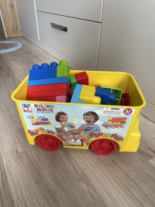 Конструктор великий Mega blocks + контейнер для зберігання