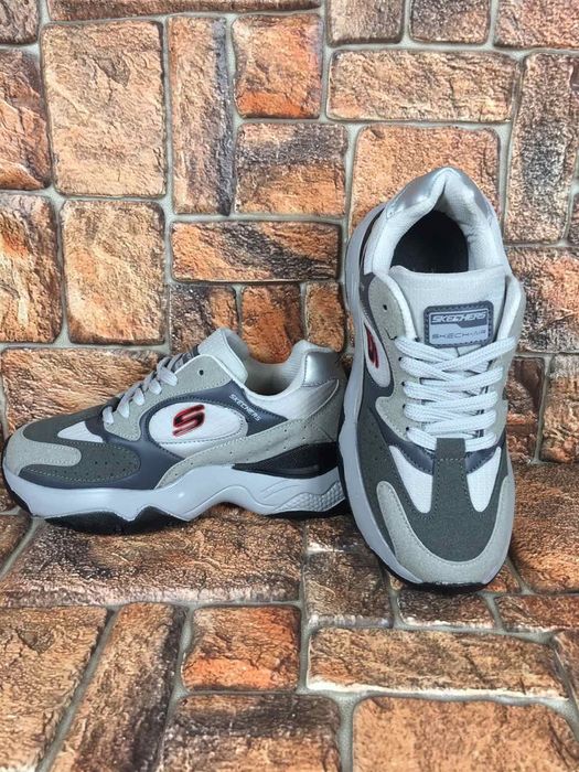 Кроссовки подростковые SKECHERS серые