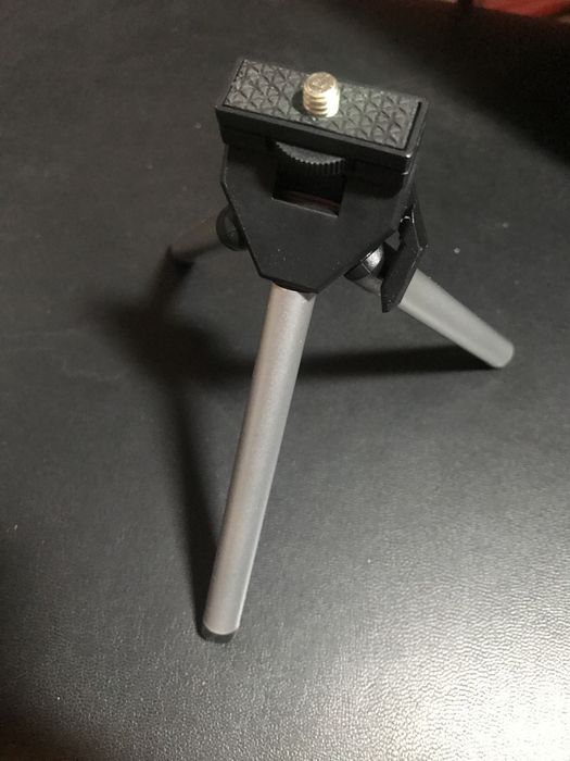 Mini tripod64585187668099120