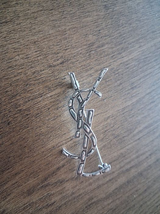 Broszka Saint Laurent