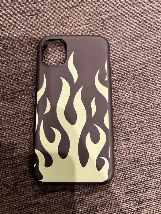 Kilka etui do IPhone 11