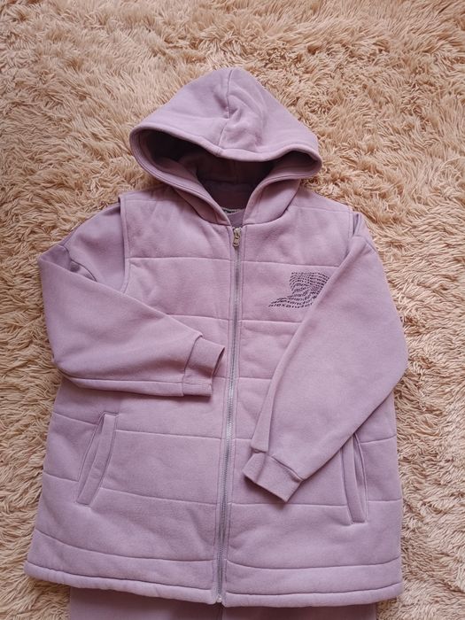 Продам тёплый женский костюм на флисе с жилеткой, размер. S.