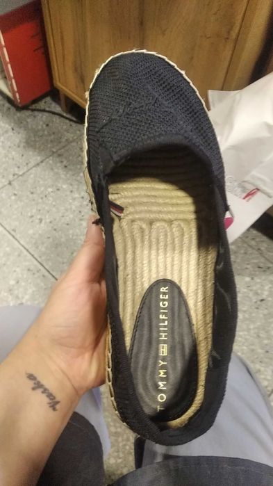 Взуття.Босоніжки.Сліпони.Tommy Hilfiger