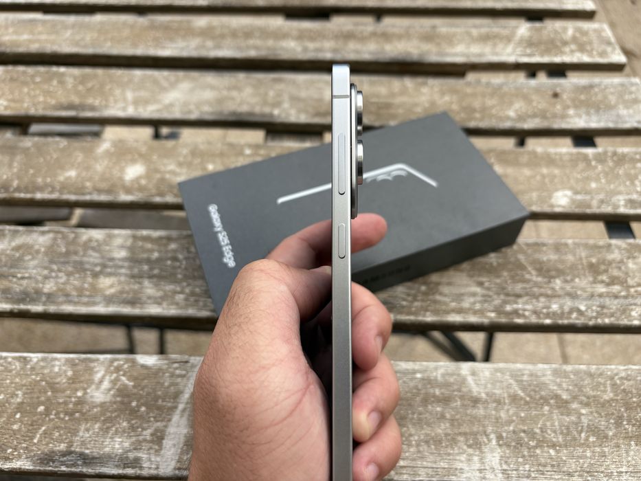 Samsung Galaxy S25 Edge 256gb Titanium Silver
