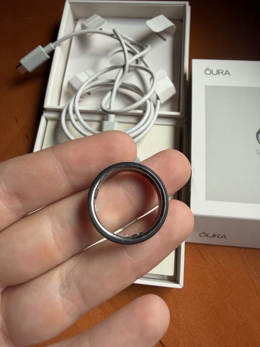 Продам Oura Ring 5 Stealth (матова чорна) 10 розмір