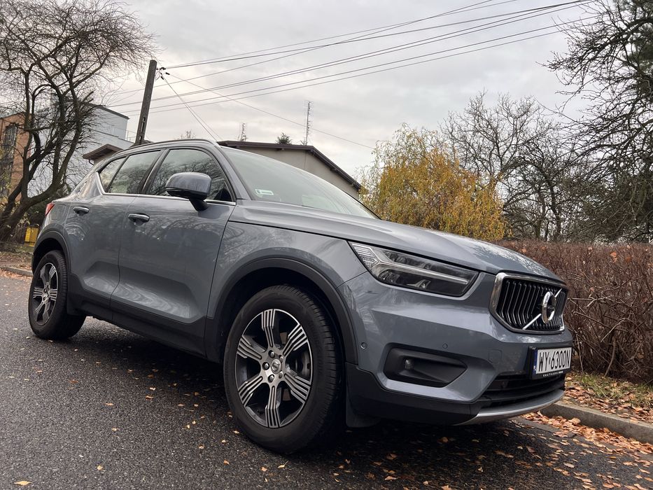 Sprzedam Volvo XC40 na gwarancji