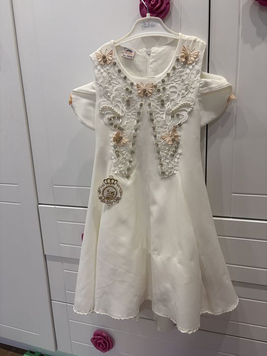 Сукня на випускний в садочок