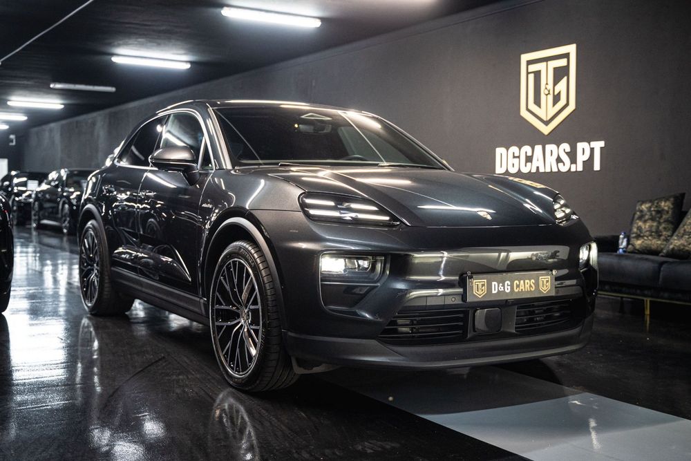 Porsche Macan Electric