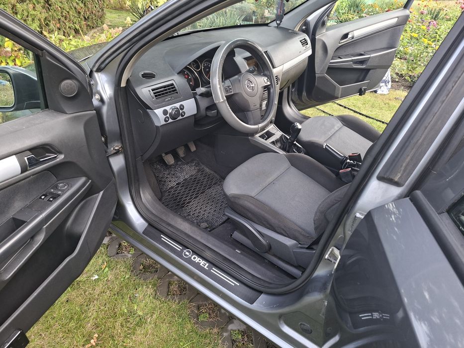 Opel Astra H 1.7 cdti