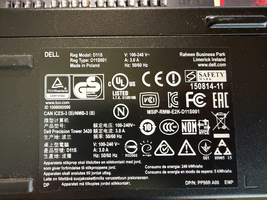 Dell Precision Tower 3420 / Intel Core i7 7th Gen / 32GB RAM / 1TB SSD