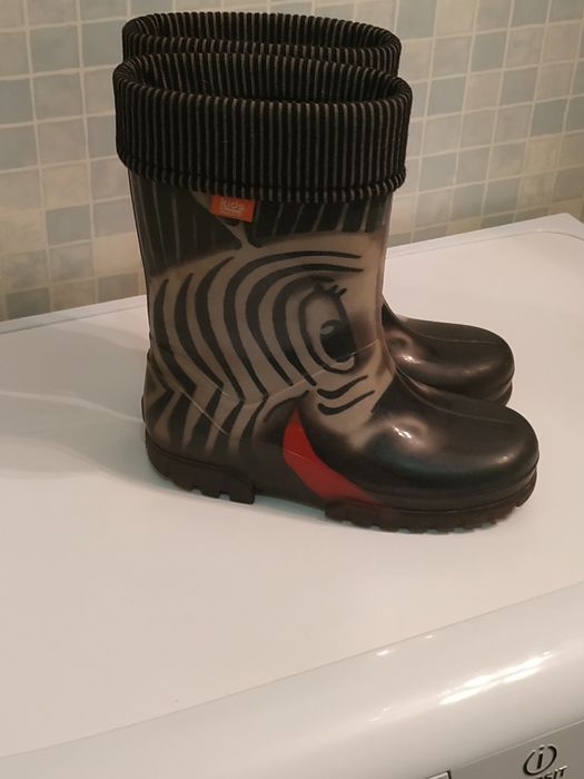 Резиновые сапожки