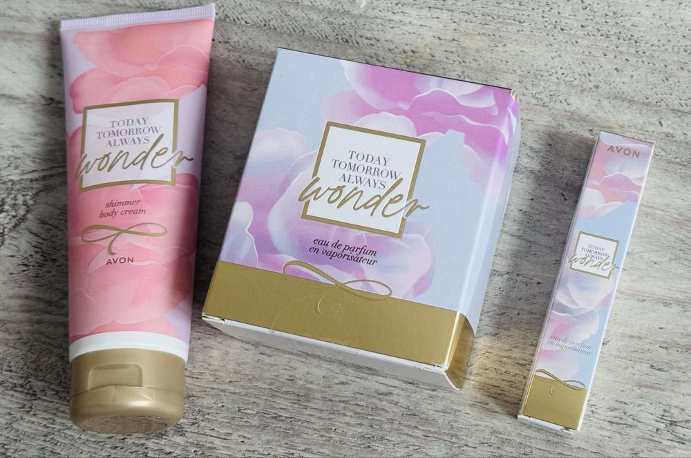 AVON ZESTAW TTA Wonder 3w1 Damski dla Niej Perfumy Balsam Perfumetka
